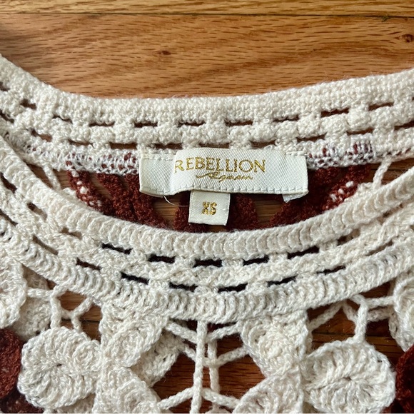 Crochet long sleeve crop top - Size XS - Picture 3 of 5